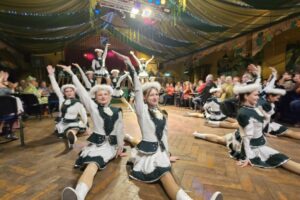 Gardetanz unserer großen Funkengarde
